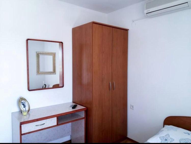 Apartmani Jovic มาคาร์สกา ภายนอก รูปภาพ