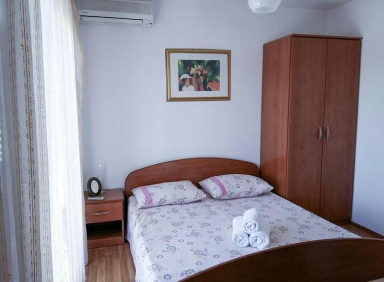 Apartmani Jovic มาคาร์สกา ภายนอก รูปภาพ